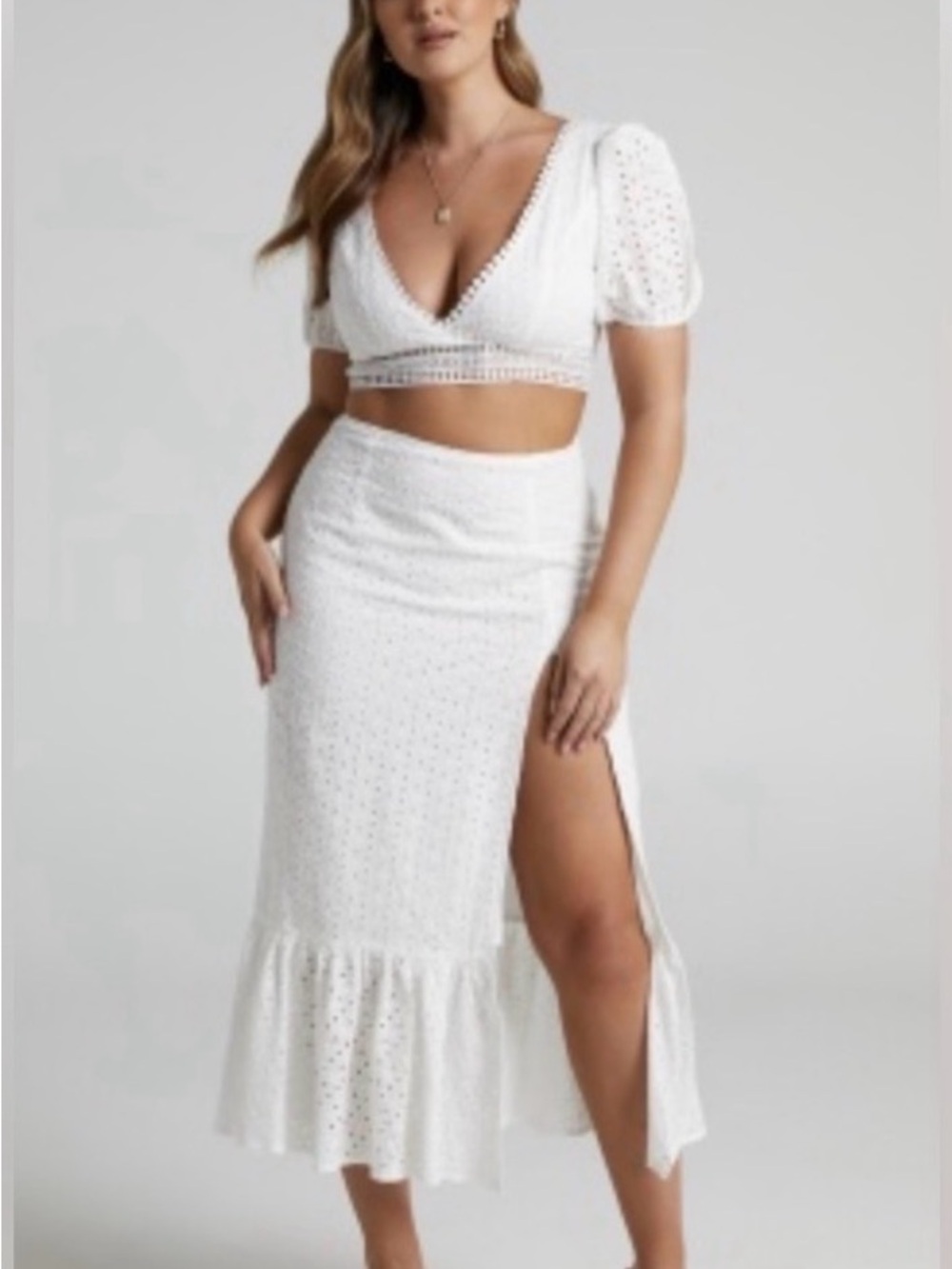 Showpo White Eyelet Maxi Skirt crop top set size 4
